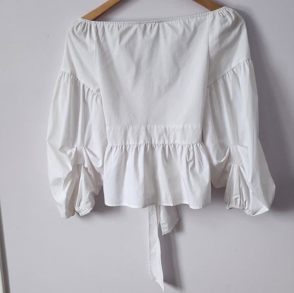 Express off shoulder wrap top with balloon sleeves - Picture 2 of 5